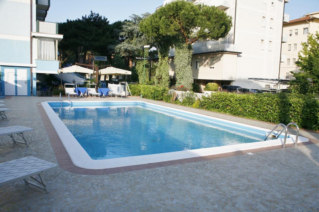 Hotel Primula Azzurra Cervia Exterior foto